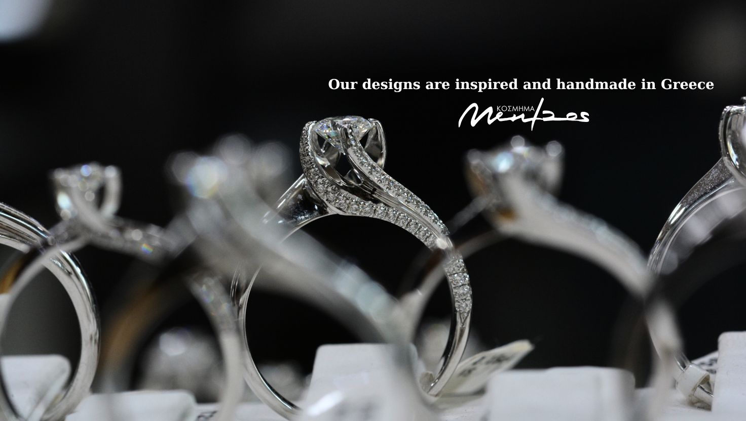 White gold k18 ring with diamonds
